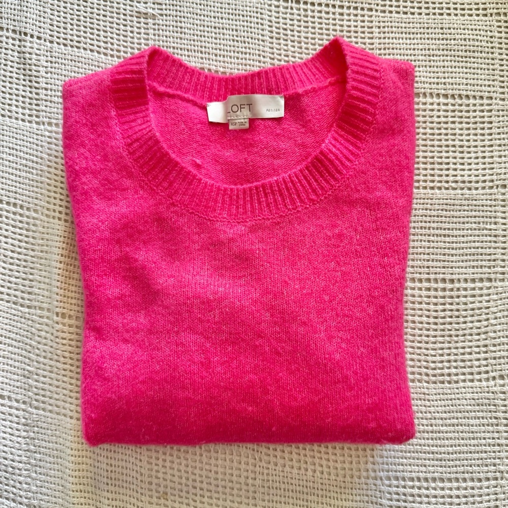 Loft Hot Pink Knit Sweater with Puff Sleeves XS Petite - Picture 5 of 13